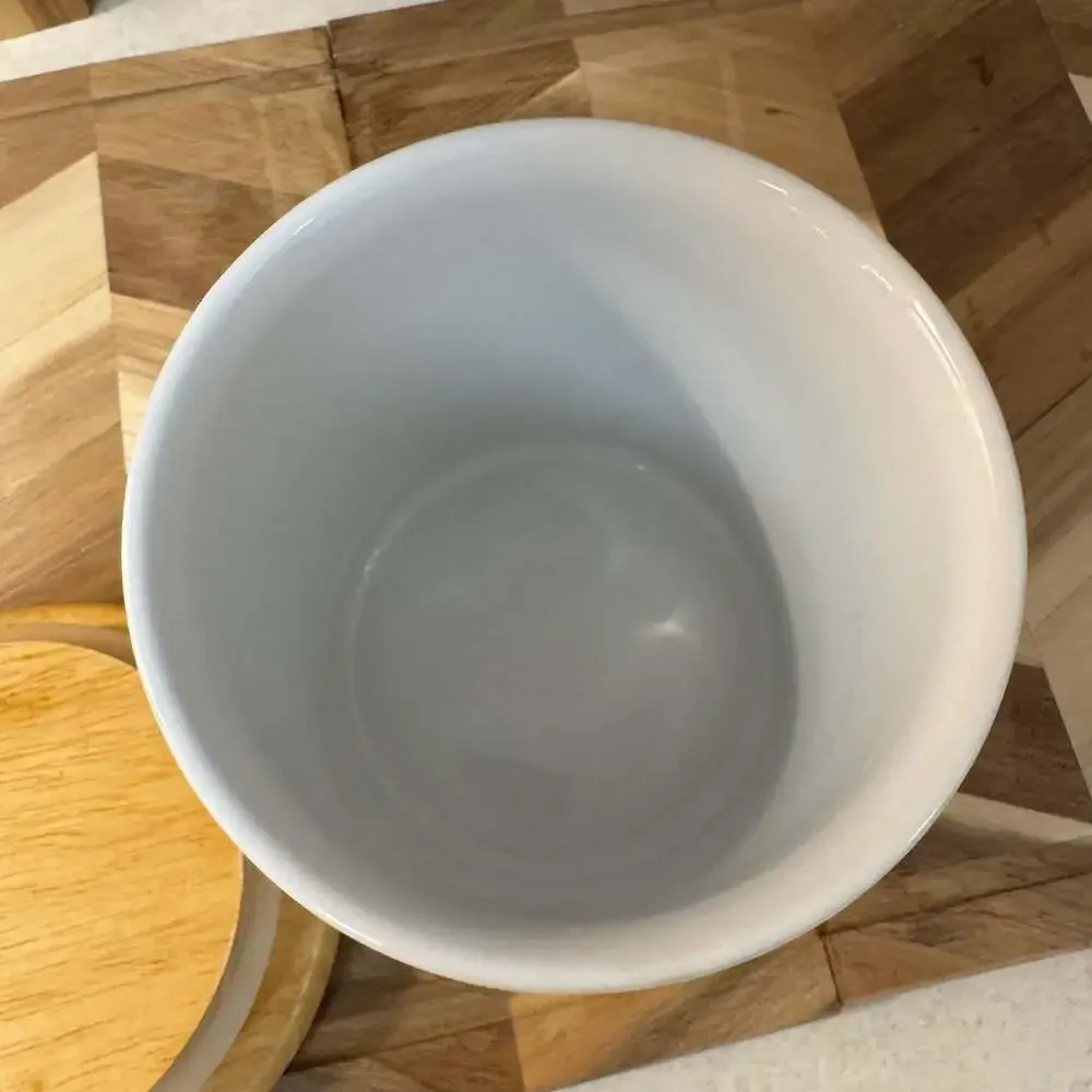 International Tableworks features brand